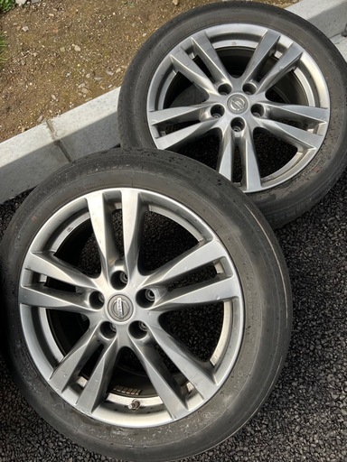 エルグランド　純正ホイール