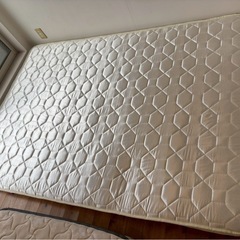 【まとめて差し上げます】洗濯機、ソファ、テレビ台など（世田谷区大原）の画像