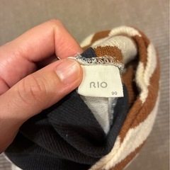 【RIO】スヌード付きトレーナー　90サイズの画像