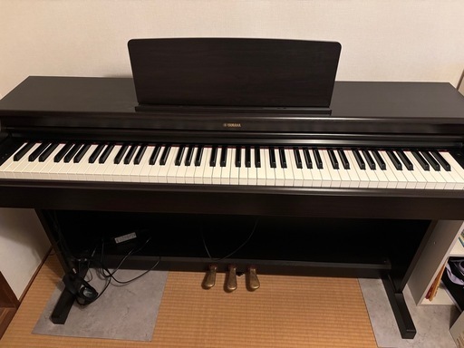 美品　YAMAHA ARIUS(アリウス) YDP-165-R 椅子付き