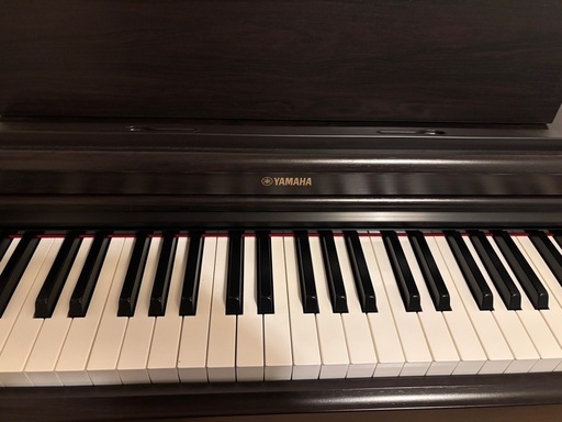 美品　YAMAHA ARIUS(アリウス) YDP-165-R 椅子付き