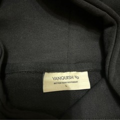 VANQUISH ブラック パーカー Lの画像