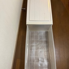 衣装ケースの画像