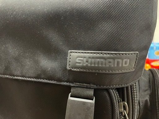 釣り　バック　シマノ　がまかつ