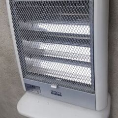 🍓  日立 ハロゲンヒーター VH-H1004Hの画像