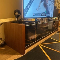 ガラストップテレビ台の画像