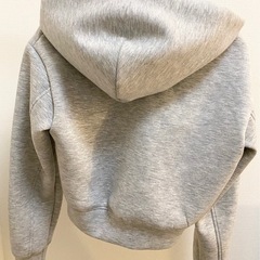 パーカーの画像