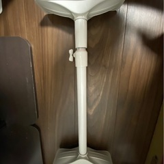 収納ラック　突っ張り棒の画像