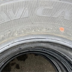 GOOD YEAR 195/80R15 24年製　スタッドレスタイヤ　ハイエース　キャラバン等の画像
