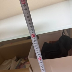 見た目もオシャレで大きめの机で使い勝手抜群！の画像