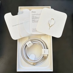 iPhone 15 256GBの画像