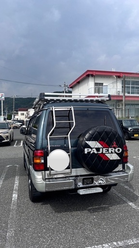 アイバワークス製　ルーフキャリア　ランドクルーザーやパジェロ等に！