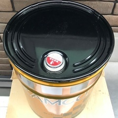 空のペール缶(20リットル)の画像