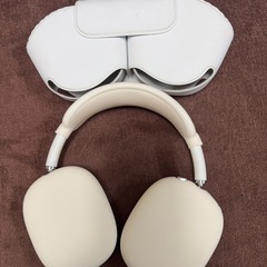 中古 Air pods Max Lightningの画像