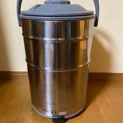 使用回数3回　KEEPER大容量　携帯式保冷容器15リットルの画像