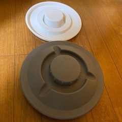 使用回数3回　KEEPER大容量　携帯式保冷容器15リットルの画像