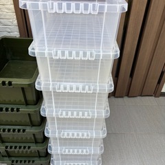 【中古品】メダカ飼育用プラスチック箱の画像