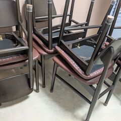 取りに来られる方の画像