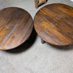 円卓(テーブル)の画像