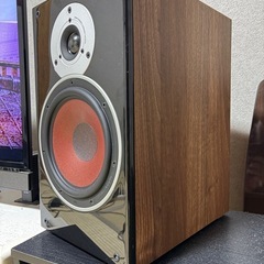 【超掘り出し物】音楽プレーヤー&アンプ&スピーカー&付属品一式の画像