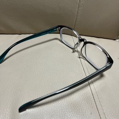 新品メガネの画像