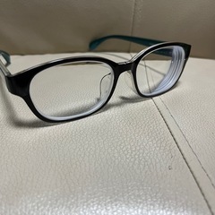 新品メガネの画像