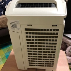シャープ加湿器空気清浄機　　　の画像
