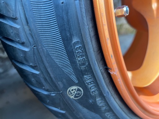 DST N637D 18インチ　10.5J 2本セット