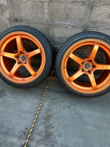 DST N637D 18インチ　10.5J 2本セット