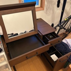 ドレッサーの画像
