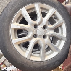 スタットレスの画像