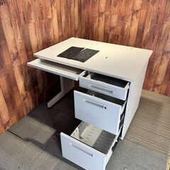 【中古品】【直接引き取り限定】イトーキー ITOKI オフィスデスク1000×700×700 白の画像
