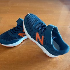 new balance 17.5 中古の画像