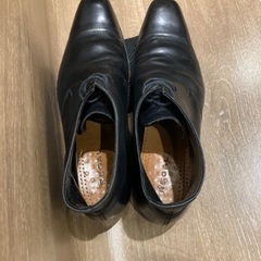 チャッカブーツ【 REGAL 】🩶 程度良好！ 革靴 👞 お洒落なシューズ♩(*⁰▿⁰*)！の画像