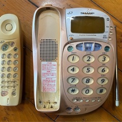 シャープ製の電話機の画像