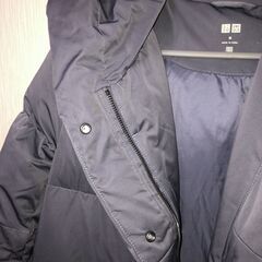 🪶 ユニクロ (UNIQLO) フード付きパフテック/ダウンジャケット - Mサイズの画像