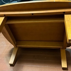 木製机中サイズの画像