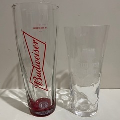 バドワイザー、サントリーウィスキーグラスの画像
