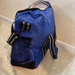 引き取り待ちです。クーラーバッグの画像