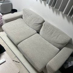 ソファの画像