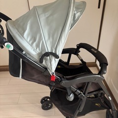 Apricaベビーカーの画像