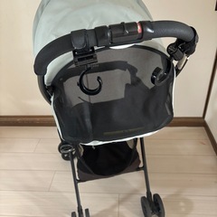 Apricaベビーカーの画像