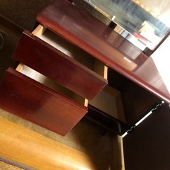 鏡付きの宝石箱の画像