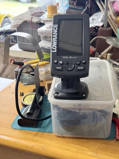 地図カード付属！GPS魚群探知機　ローランス　LOWRANCE　Elite-4 HDIL-I！振動子付き！日本語版正規品魚探！