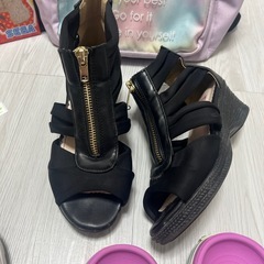 女の子靴バッグおもちゃまとめ売りの画像