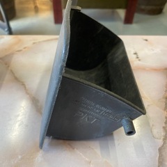 サンバー　スバル純正　TT TV センターコンソール前側小物入れの画像