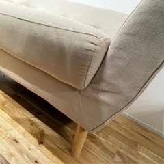 【11月1日限定】脚付2人掛けソファの画像