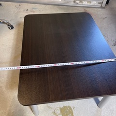 テーブルの画像