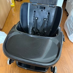 ベビーチェアー、揺籠の画像