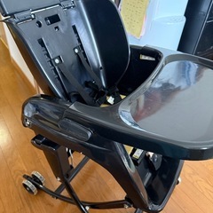 ベビーチェアー、揺籠の画像